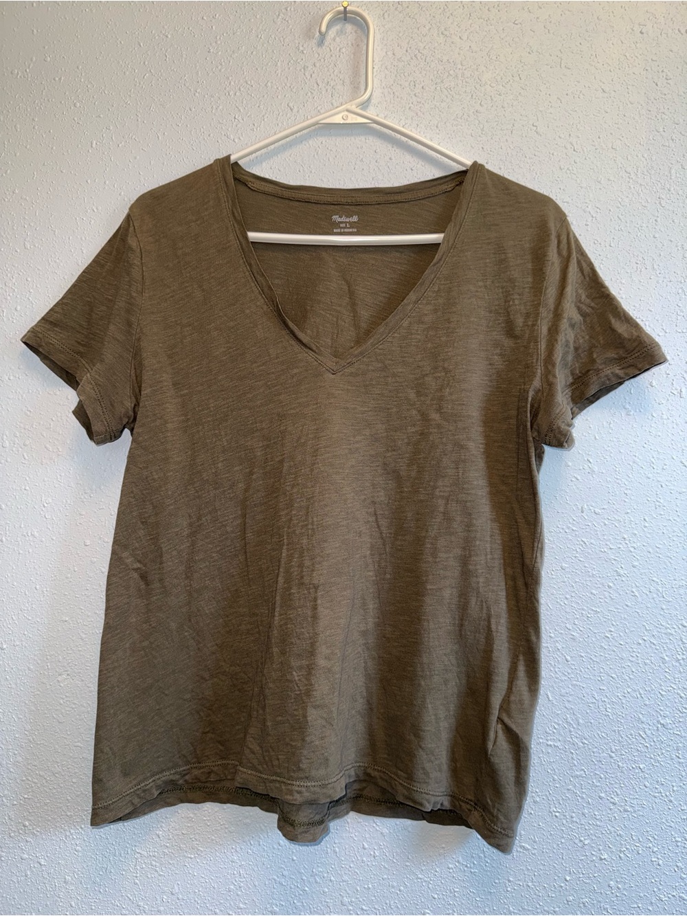 Madewell Olive Green V-Neck Short Sleeve Tee